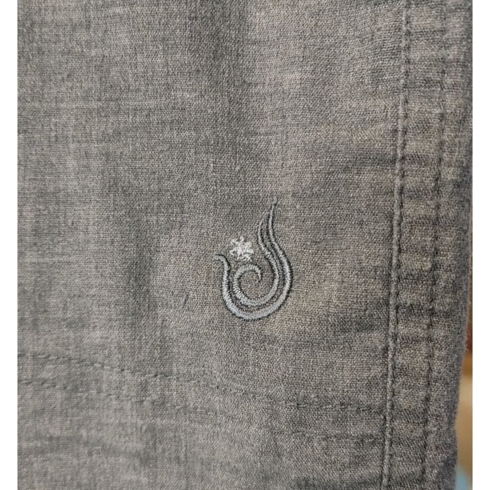 Isis Women's Gray Jean Mid Length Shorts Size 12 - Picture 2 of 4